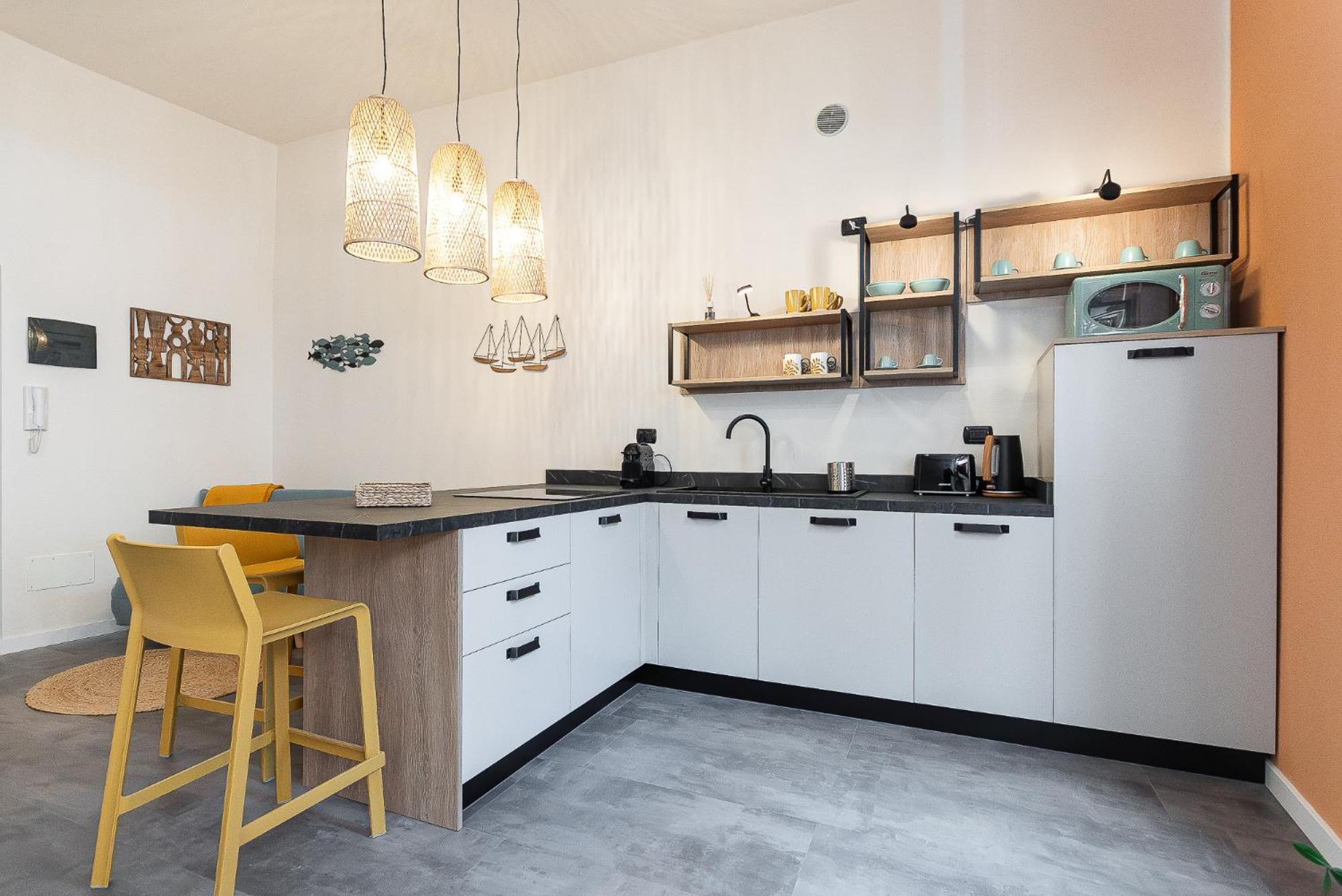 Loano Centro Storico Appartamento Loft Con Parcheggioprivatogratuito Exterior foto